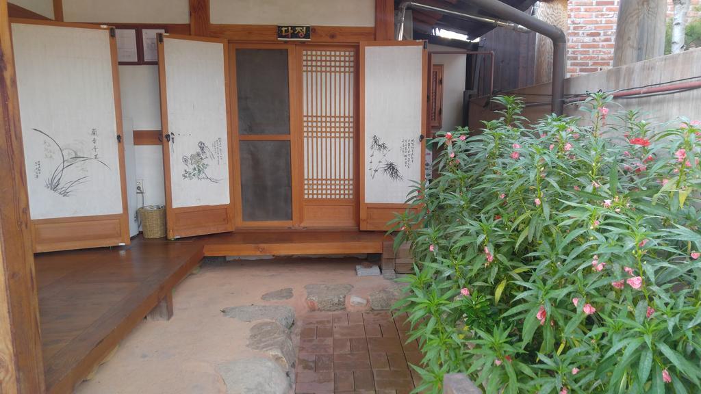 Nadle Bang Hotell Jeonju Eksteriør bilde