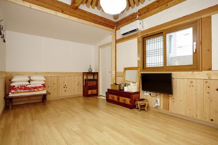 Nadle Bang Hotell Jeonju Eksteriør bilde